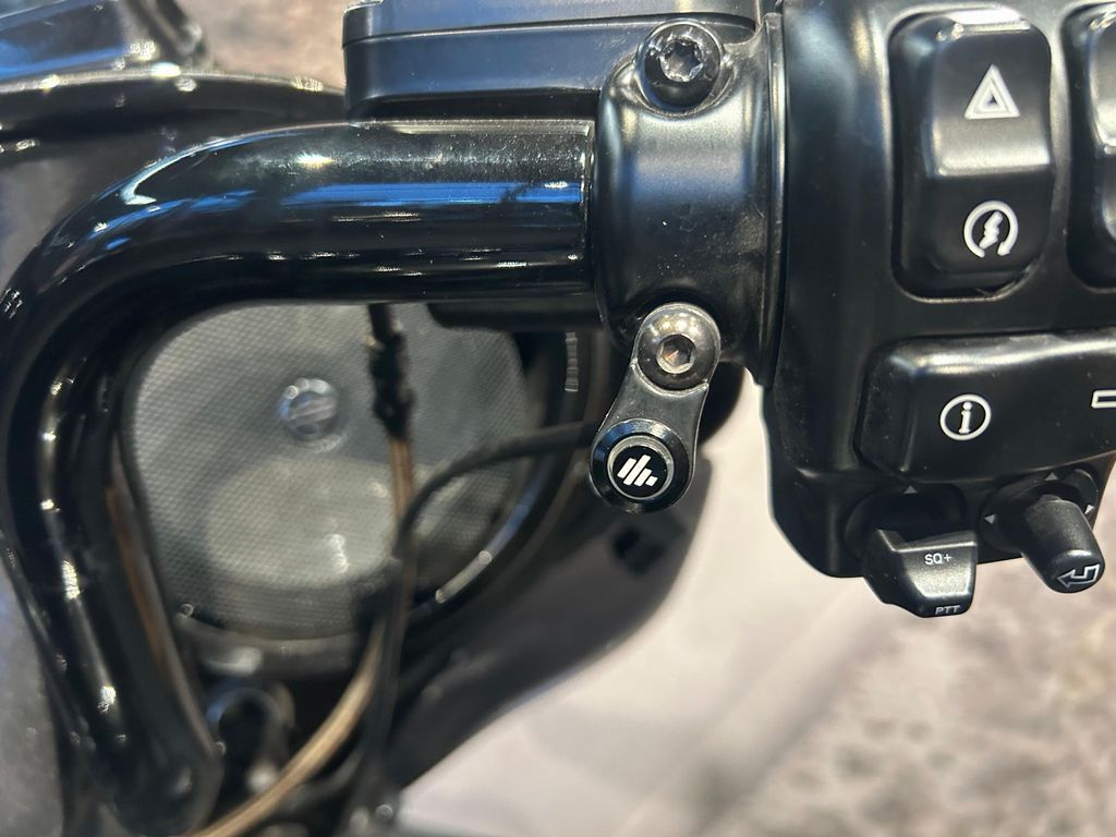 FLHTKSE CVO Ultra Limited
